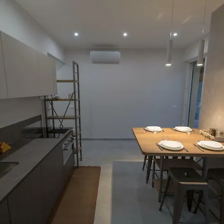 G T Apartment
